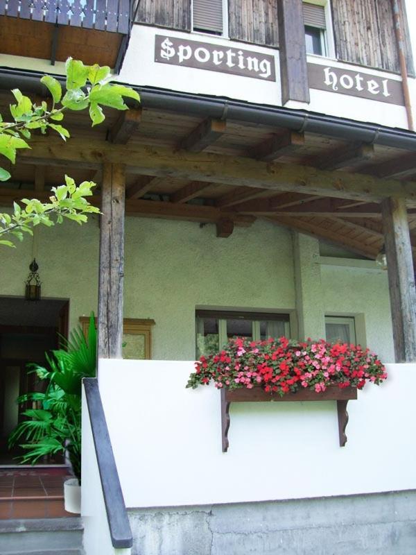 Sporting Hotel Club Pelos ภายนอก รูปภาพ